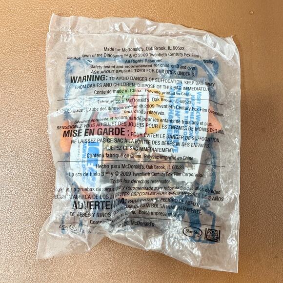 McDonalds Happy Meal Toy 2009 Blue Sky Ice Age Dawn Of The Dinosaurs Buck Toy 3+ - Picture 2 of 2